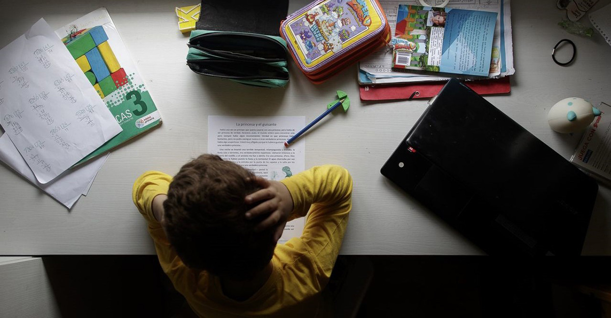 Se la scuola non generasse stress, non riuscirebbe a svolgere la sua funzione educativa. Il peso della scuola sul disagio mentale degli adolescenti